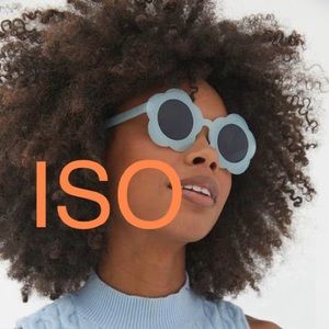 ISO: urban outfitters love me not flower sunglasses